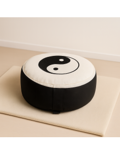 Cuscino Meditazione Yin Yang Ricamato – Avorio e Nero  Cotone Organico